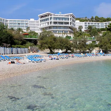 With A Parking Space Hvar - 8810